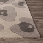 Modern Animal Print Pattern Wool Area Rug // Gray (2'L x 3'W)