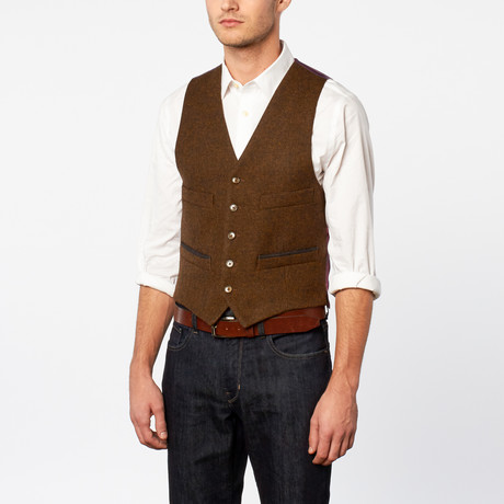 Harvie Waistcoat // Brown (US: 36R)