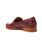 Michael Loafer // Merlot (US: 7)