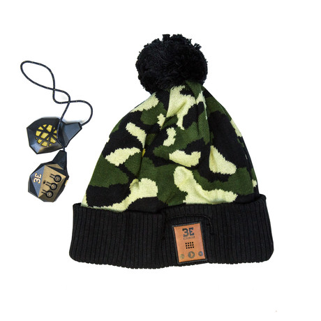 Fiendish Pom-Pom Bluetooth Beanie 3.0 // Camo