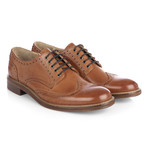 Trafalgar Brogue // Tan (UK: 6)