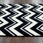 Hand Tufted Rug // Soni // Black (5' x 8')