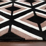 Hand Tufted Rug // Darlene // Black (5' x 8')