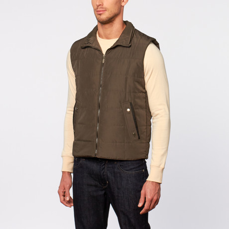 Color Siete // Quilted Vest // Charcoal (S)