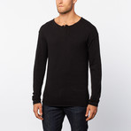 Homby Henley // Dusty Black (S)