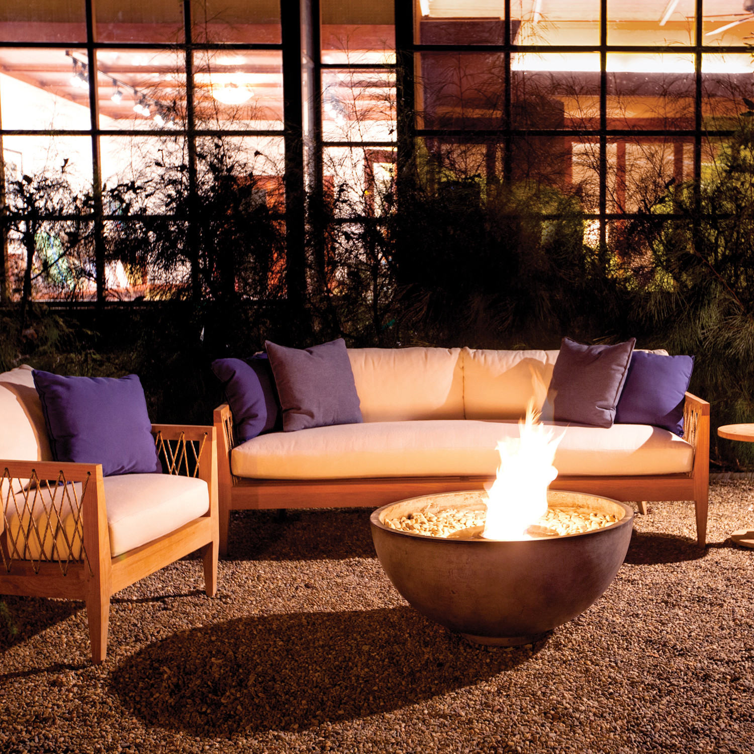 Brown Jordan Fires // Urth Bowl Fire Pit (Natural Gray ...