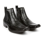 Chelsea Boot + Side Zipper // Black (US: 11)