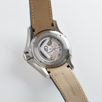 Girard Perregaux Traveller // 49650-11-131-BB6A