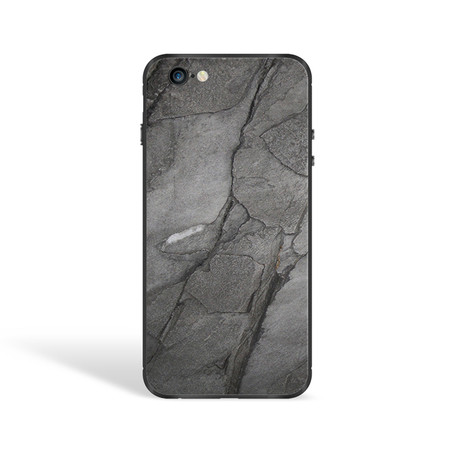 The Mineral Case // Black Impact (Black: iPhone 6/6s)