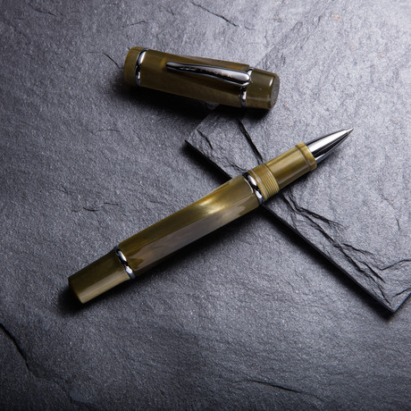 Facet Rollerball // Olive