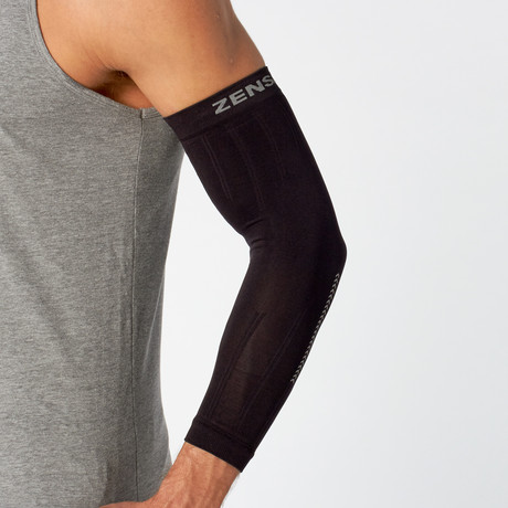 Reflect Compression Arm Sleeves // Black (S/M)