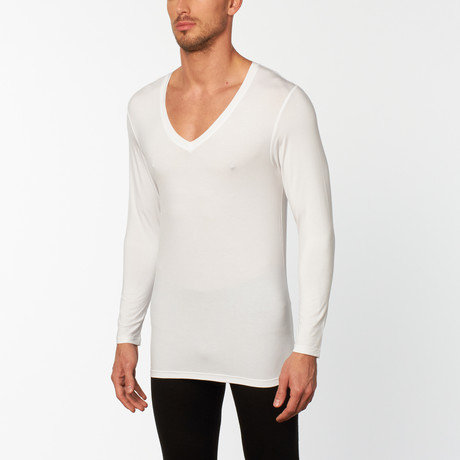 Deep V-Neck Long-Sleeve Undershirt // White (Small)