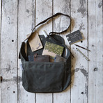 The Finch Satchel (Moss)