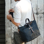 Waxed Canvas Tote (Moss)
