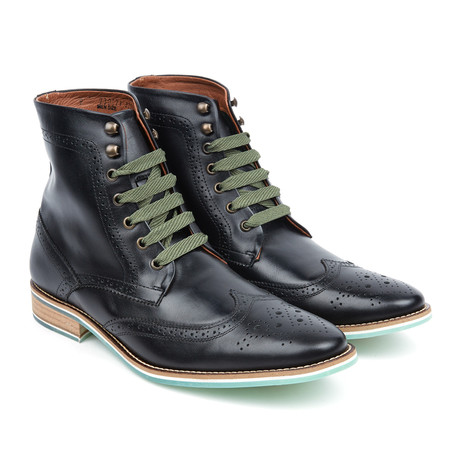 Lace-Up Wing Tip Boot // Black (US: 8)