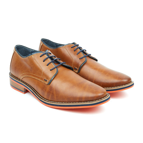 Welted Oxford // Tan (US: 8)