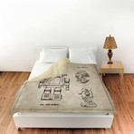 Toy Robot // 1982 (Queen)