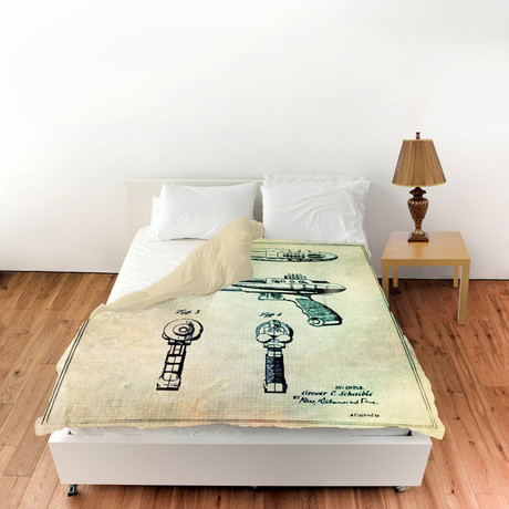 Pyrotomic Disintegrator Gun // 1963 (Queen)