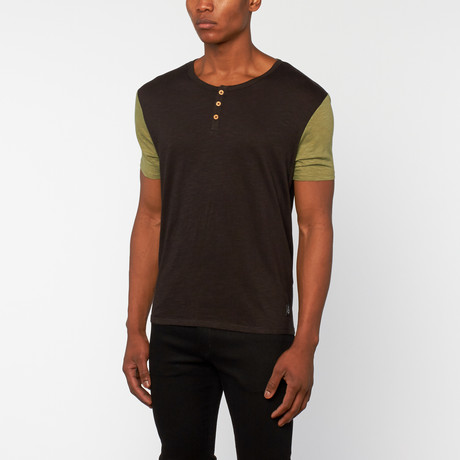 Short-Sleeve Slub Contrast Henley // Green + Black (S)