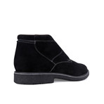 Damazy Suede Contrast Stitched Chukka // Black + Light Grey (Euro: 42)