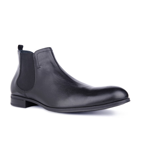 Chelsea Boot // Black (Euro: 40)