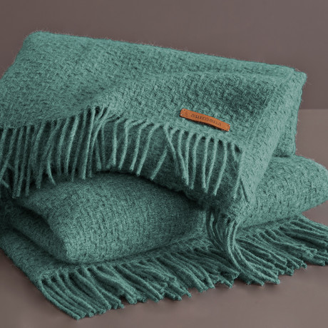 Decicle Throw (Green)