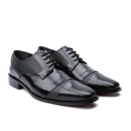 Eleganza // Lace-Up Cap Toe // Black (US: 8)