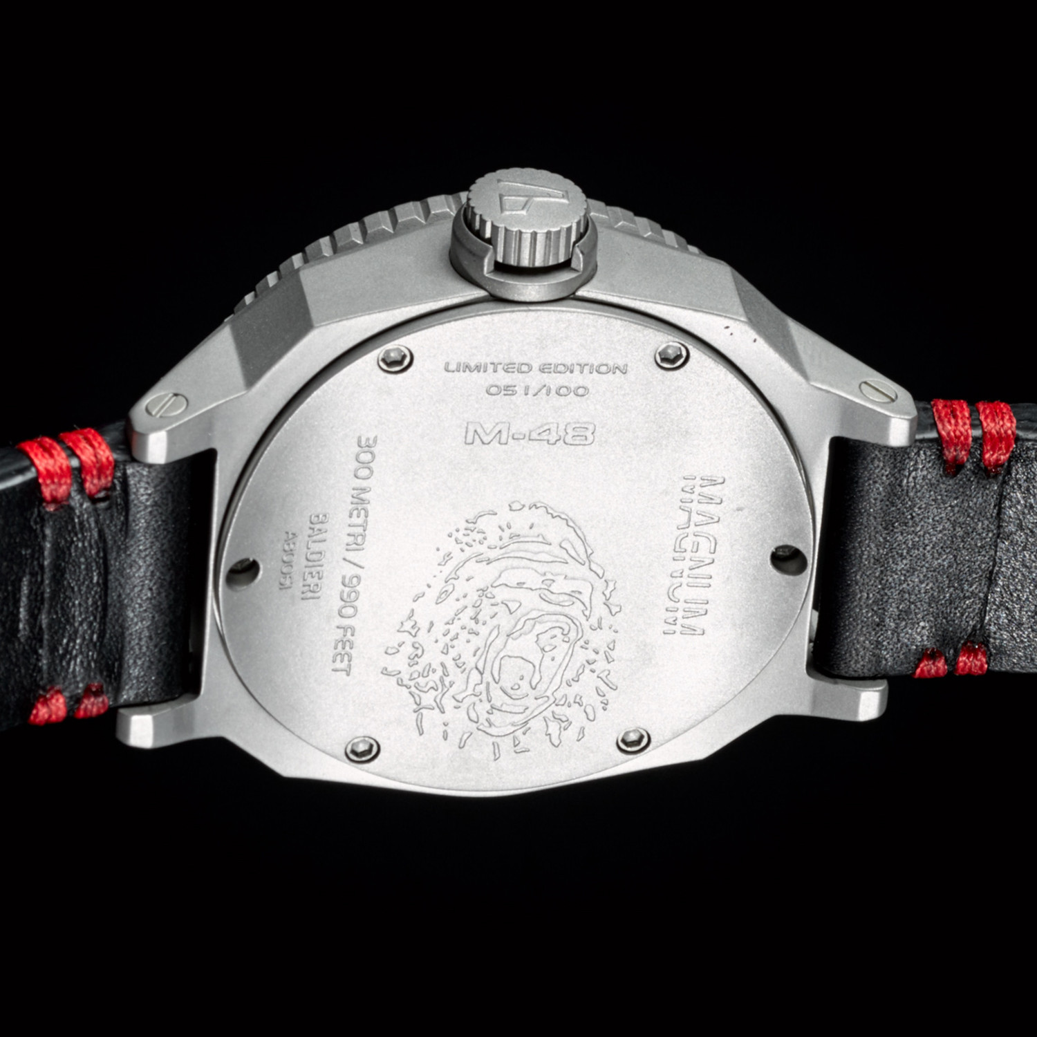ALESSANDROBALDIERI ITALY時計 Soon Alessandro Baldieri Will Present New Magnum 48 Carbon Watch