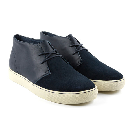 Clyde Chukka // Navy (US: 8)