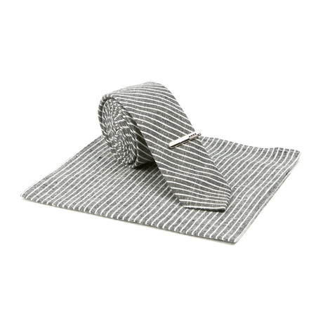 Microstripe Skinny Tie + Tie Clip + Pocket Square // Black