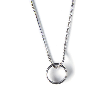 Metal Ring Necklace // Silver