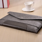 MacBook Sleeve // Felt (11" MacBook Air)