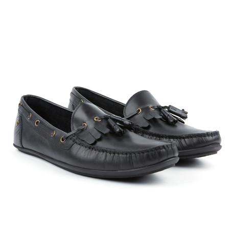 Nevis II // Black Leather (US: 7)