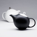 EVA Teapot (White Porcelain)