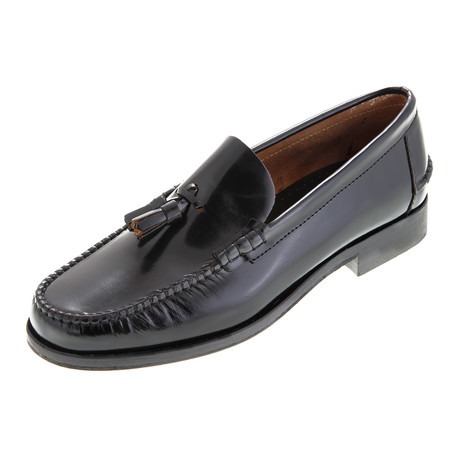 Classic Moccasin With Tassels // Black (Euro: 40)