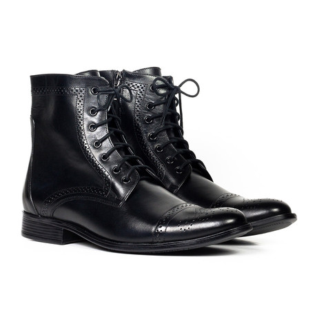 Leather Lace-Up Boot // Black (Euro: 40)