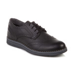 Leather Oxford // Black (Euro: 44)