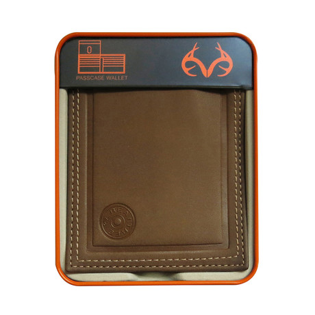 Realtree // Leather Bifold Wallet // Tan