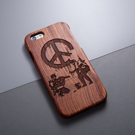 Soldiers Painting Peace Sign // iPhone 6/6s Case