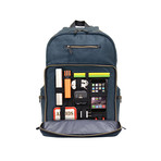 Urban Adventure // 16" Laptop // Backpack (Black)