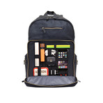 Urban Adventure // 16" Laptop // Backpack (Black)