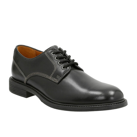 Brently Plain Oxford // Black (US: 7)