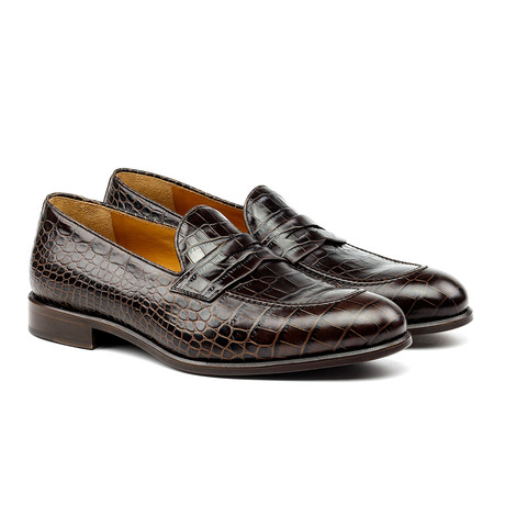 Loafer // Brown (US: 6)
