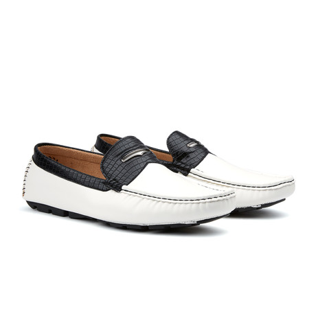 Crocodile Texture Loafer // Black + White (US: 7)