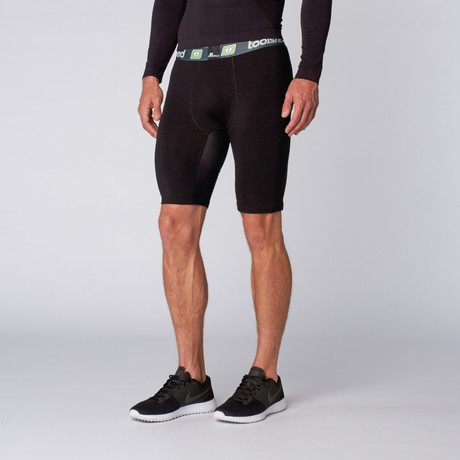 3/4 Shed Dri Release Short // Black (XS)