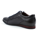 Genuine Grain Leather Shoe // Black + Maroon (Euro: 39)