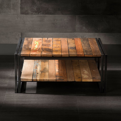 Coffee Table (32"L x 32"W x 14"H)