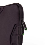 Hirola (MacBook Air 11 // Black)