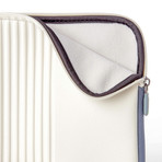 Gharial (10" iPad // Black)