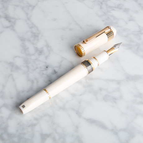 Tibaldi Divina Fountain Pen // Medium Nib // Ivory + Rose Gold